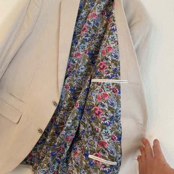 Alan Flusser Men's Striped Suit Blazer - Large - Picture 3 of 9